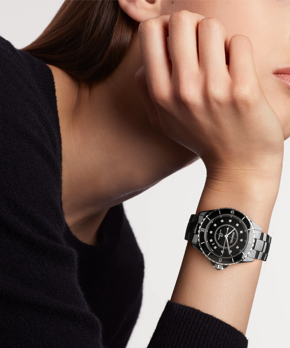 Montre Chanel J12 H5702