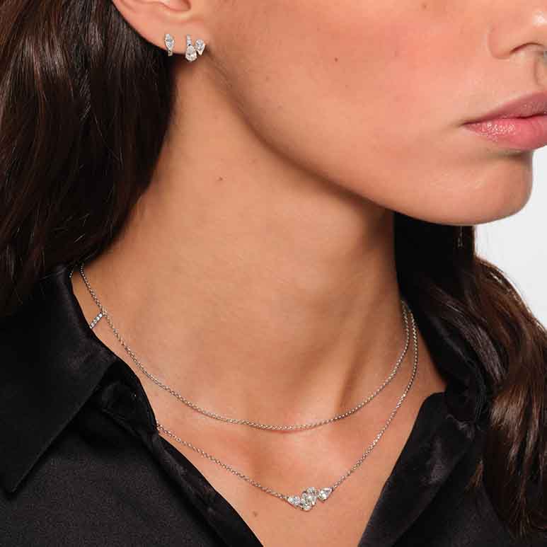 Boucle d'oreille Repossi serti sur vide en or blanc avec 3 diamants taille poire - ESV3AGWG0000R