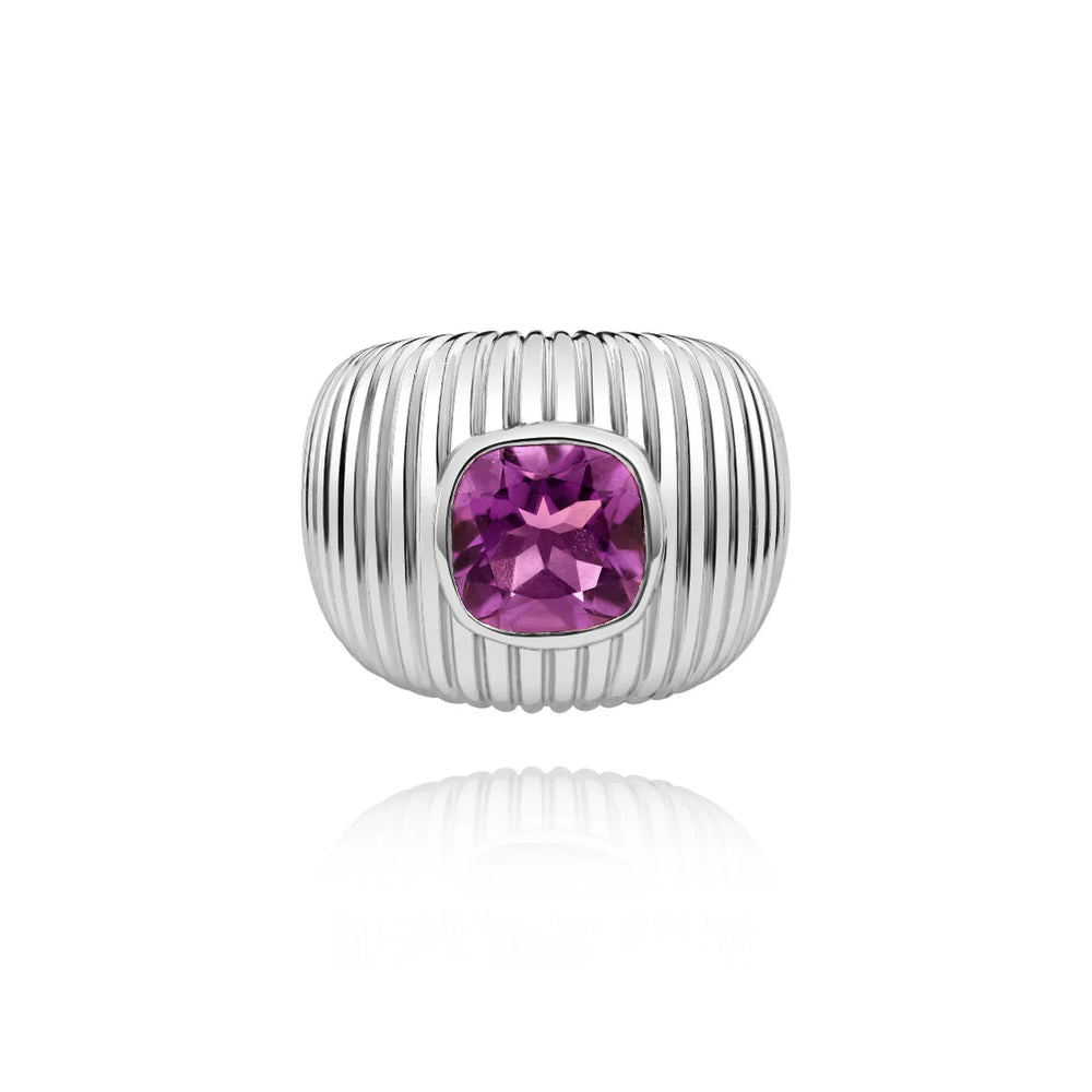 Bague Van Den Abeele de la collection Michelle Michelle Améthyste taille coussin