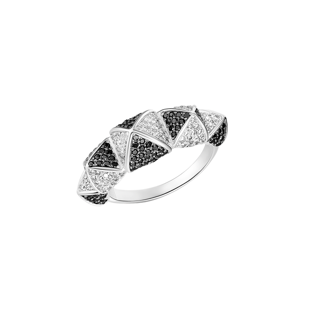 Bague Korloff Korlove or blanc et diamants moyen modèle 5 cœurs - JKVR02WG/D
