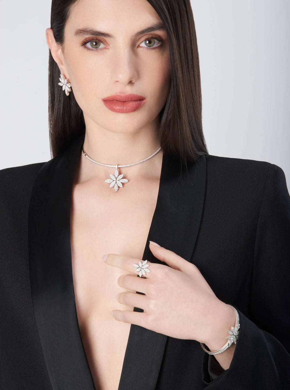 GHIRLANDA LUCE DI LOTO CHOKER - 16728B