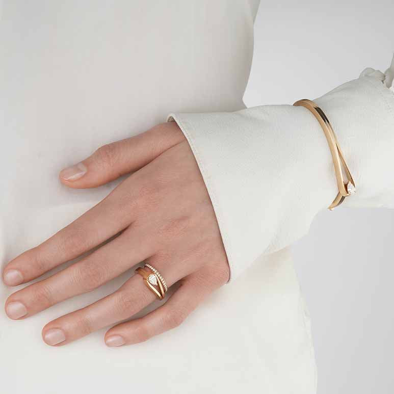 Bracelet Repossi Serti Inversé en or rose - BCR1AAPG05000